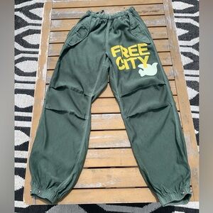 Freecity Air Jump Pants NWOT Small